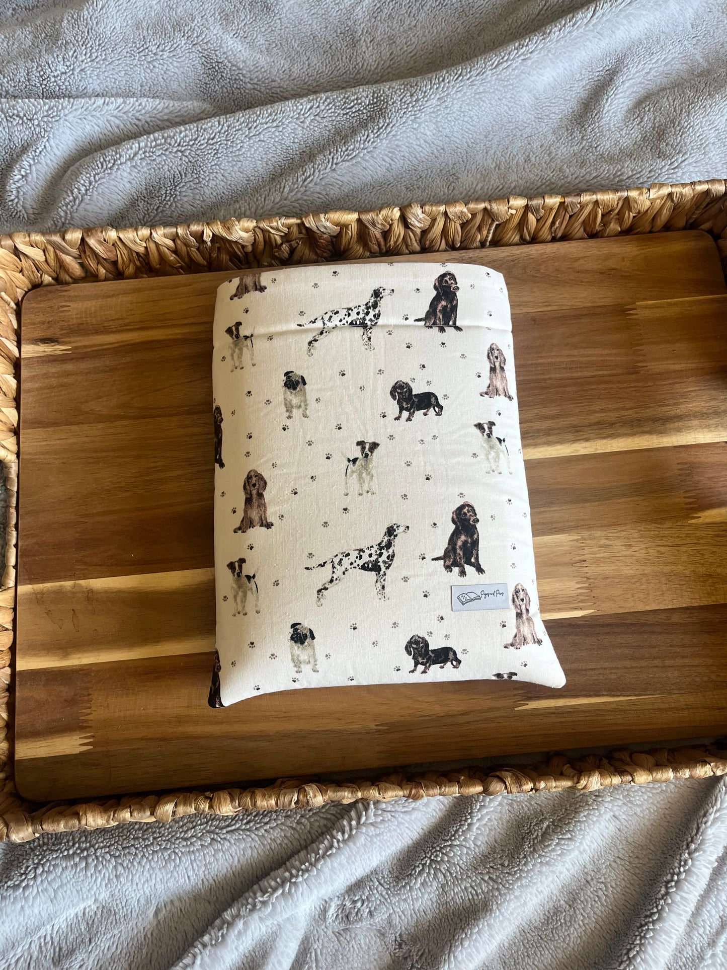 Classy Paws Book Sleeve