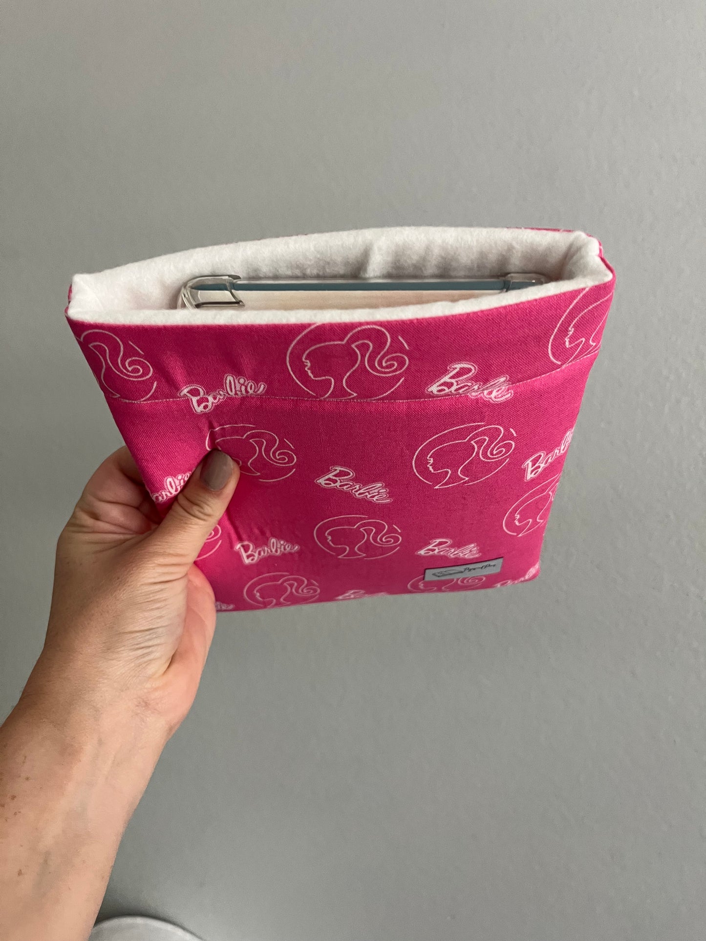 Barbie Dreamer Book Sleeve