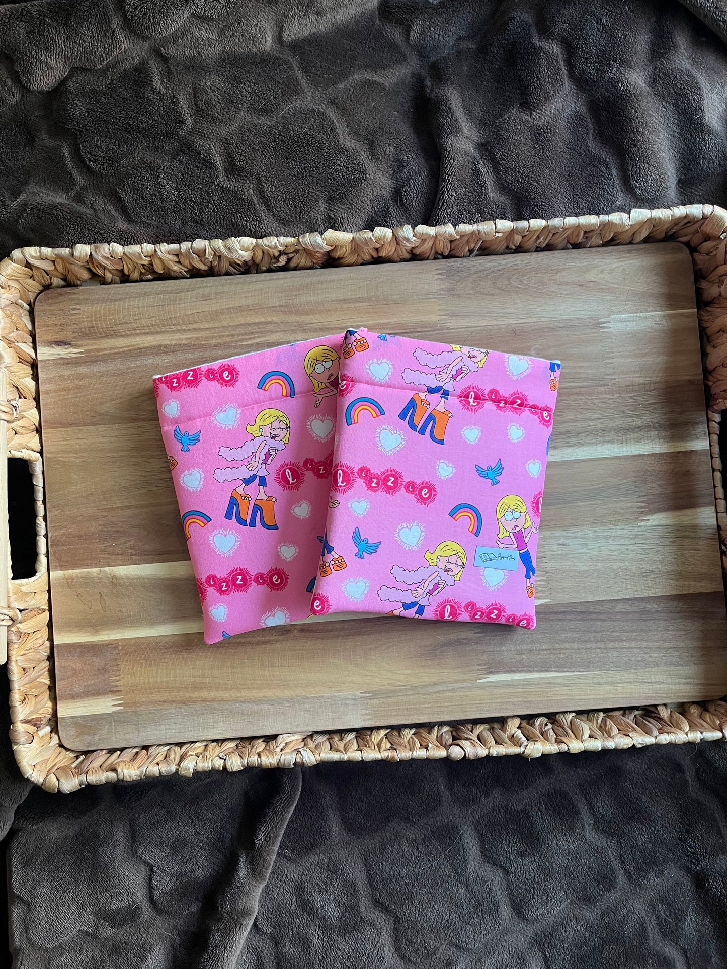 Sassy Pink Lizzie Book Sleeve