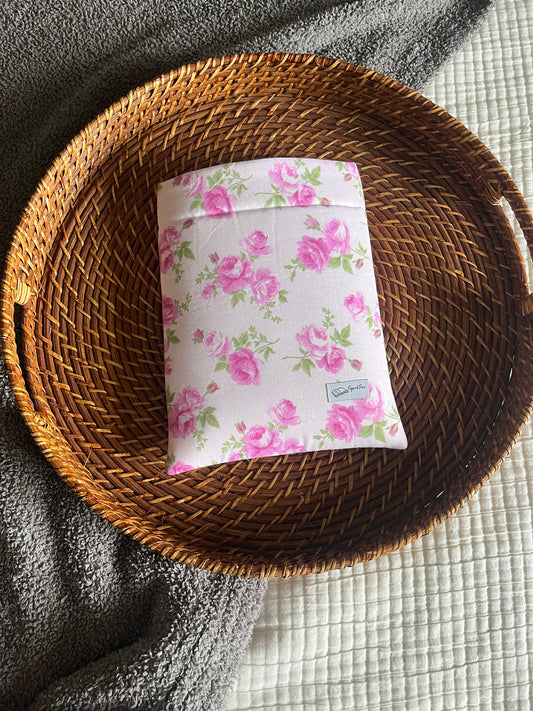 Love Shack Roses Book Sleeve