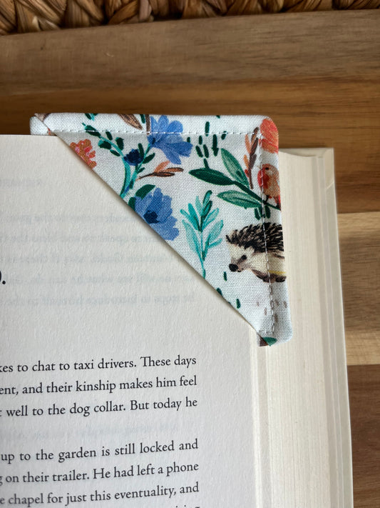 Woodland Watercolor Corner Bookmark