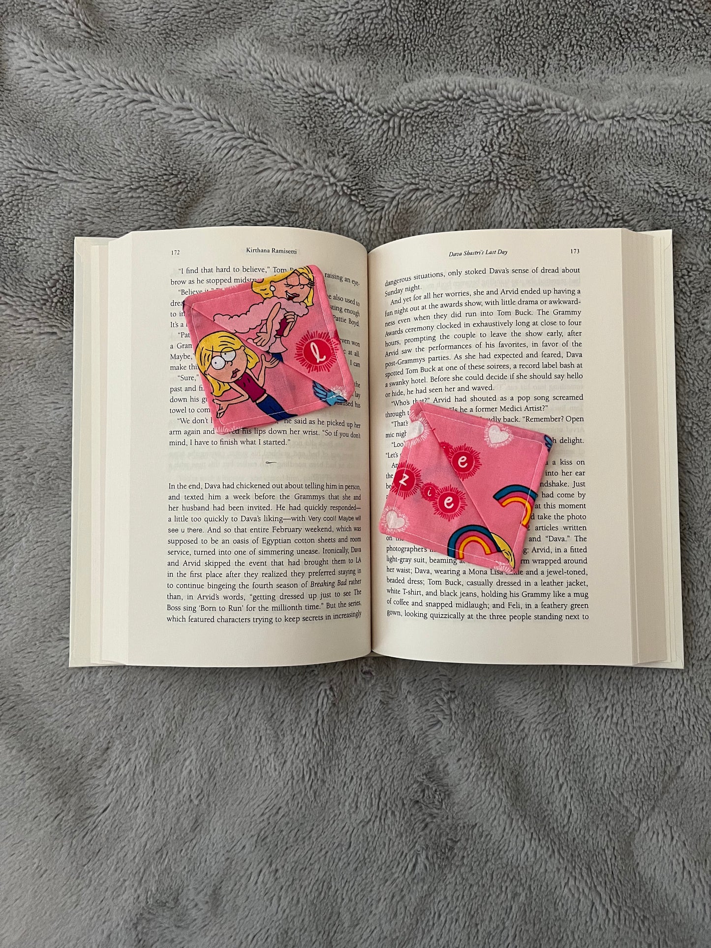 Sassy Pink Lizzie Corner Bookmark