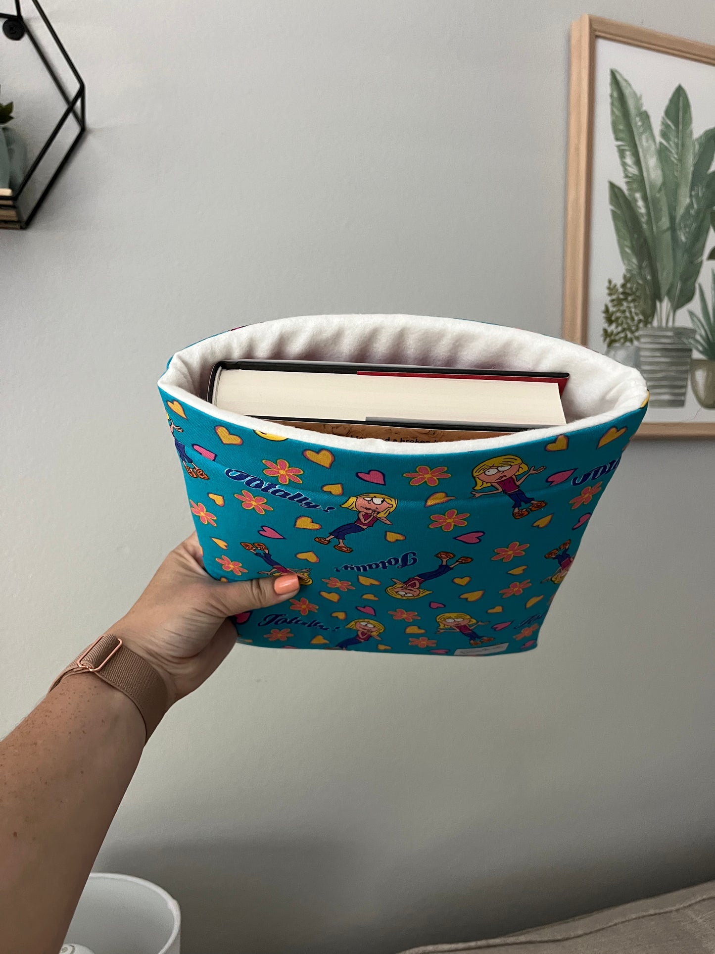 Totally Lizzie Book Sleeve