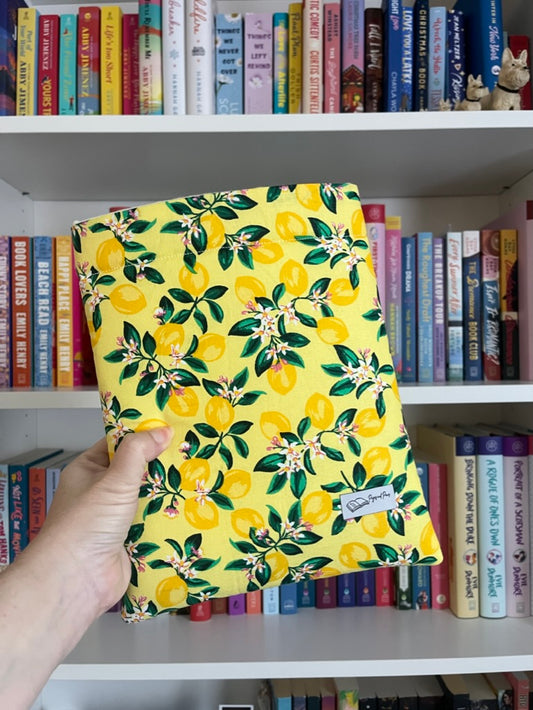 Main Squeeze Book Sleeve