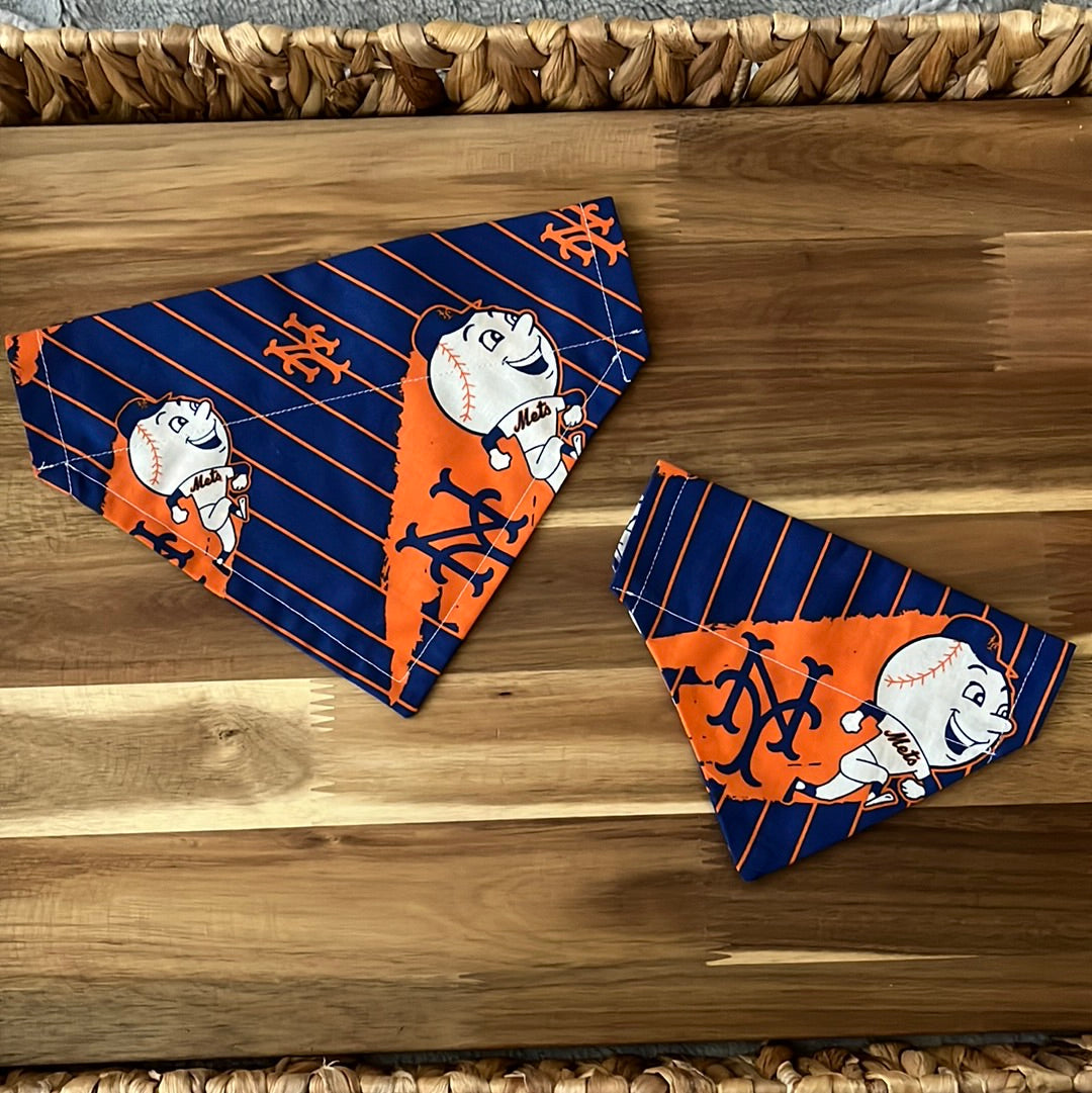 Mr. Met New York Mets Over the Collar Pet Bandana