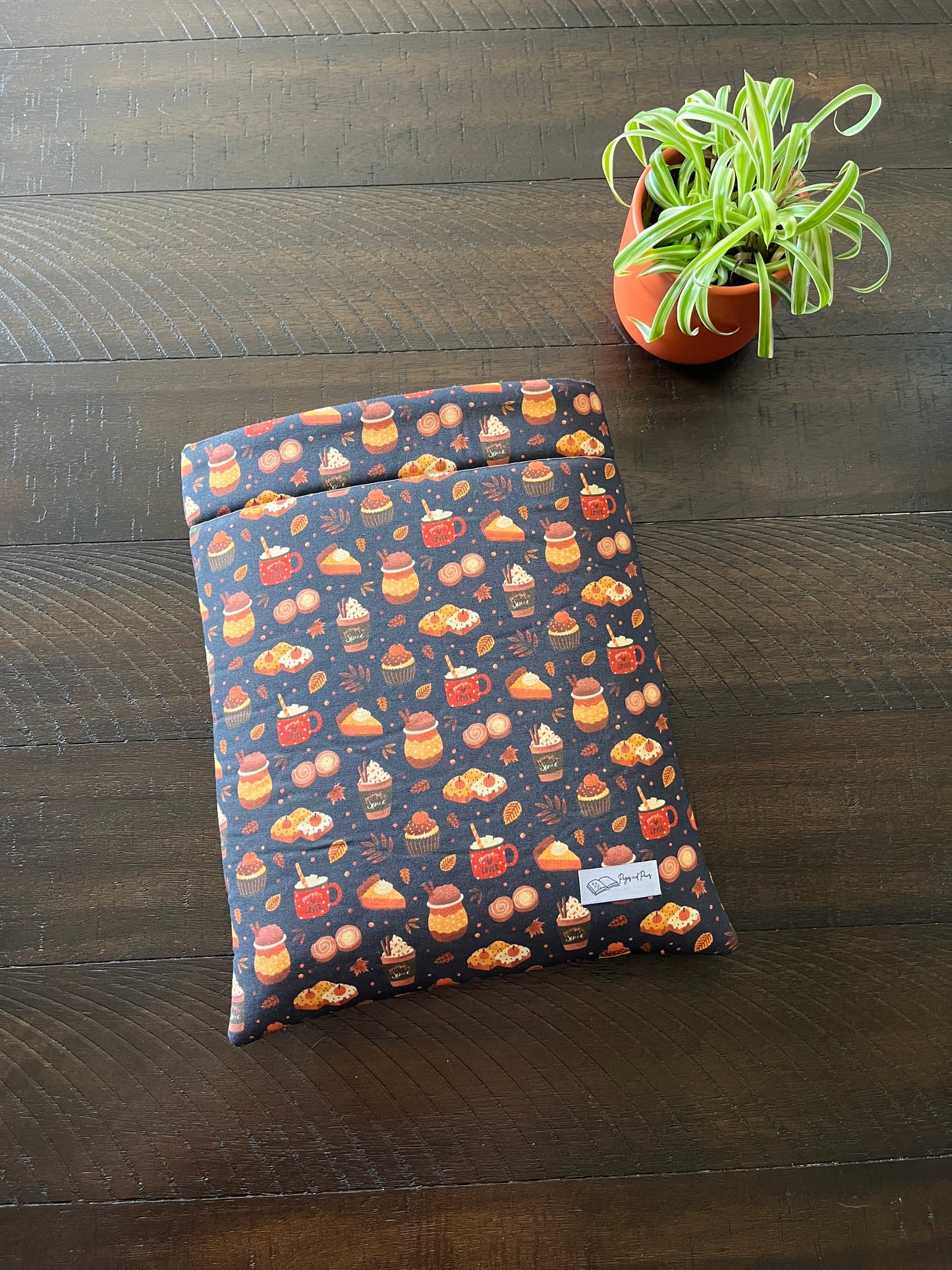 Pumpkins & Spice Book Sleeve