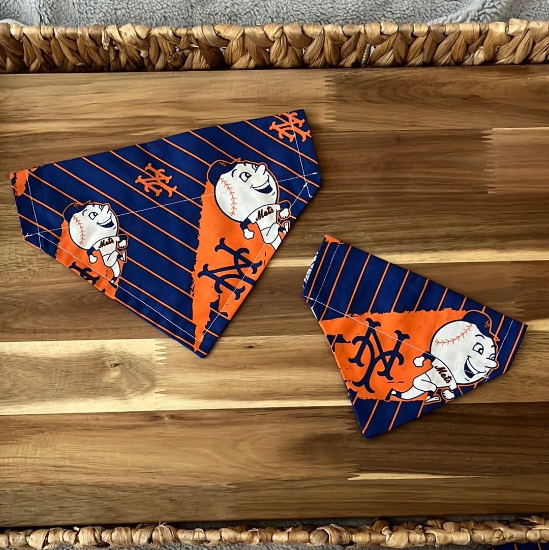 Mr. Met New York Mets Over the Collar Pet Bandana