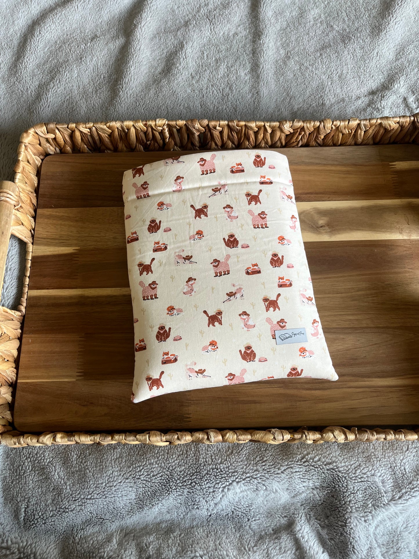 Meowdy Partner Book Sleeve